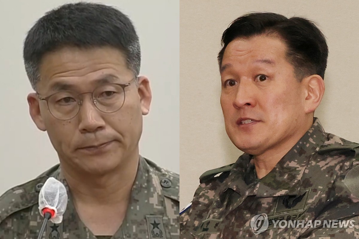 ▲구삼회 전 육군 2기갑여단장(준장·왼쪽), 방정환 전 국방혁신기획관(준장) (연합뉴스)