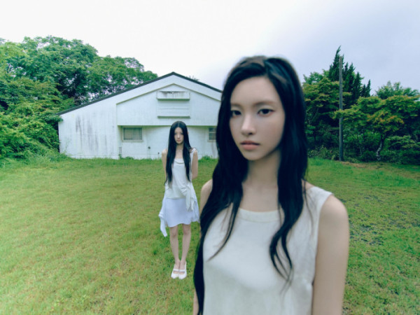 ▲아일릿 민주, 윤아(사진출처=빌리프랩(하이브))