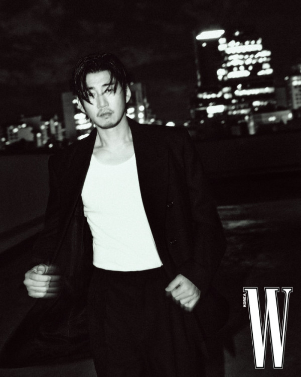 ▲윤계상(사진출처=W KOREA)