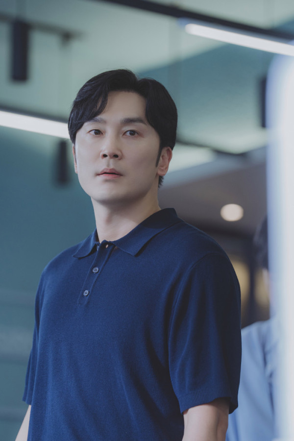 ▲'로또 1등도 출근합니다' 스틸컷(사진출처=티빙)