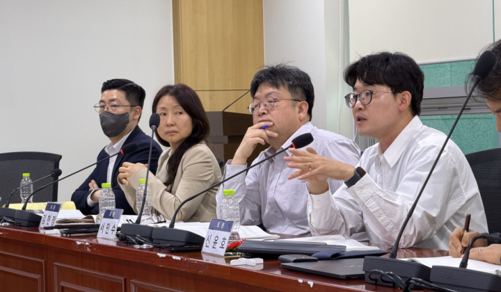 日 패션 성지에점원 평균연령 73세 찻집
