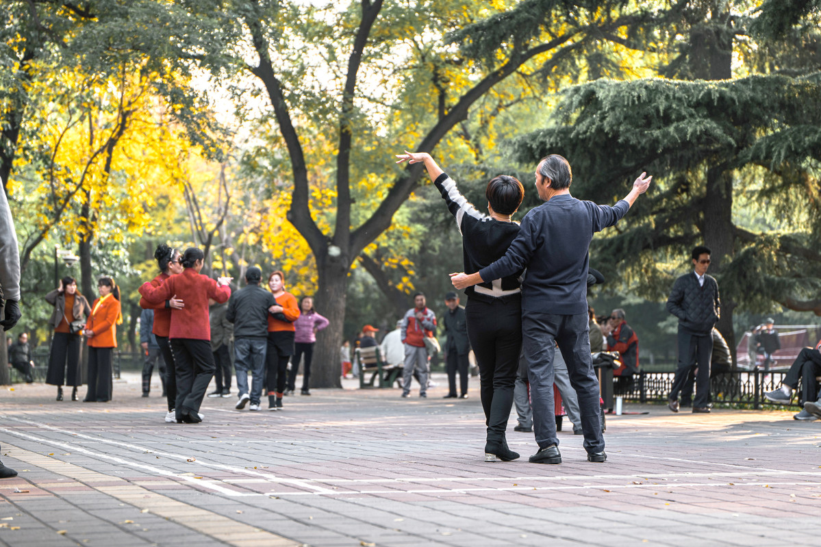 中 장수 시대 진입 “수명 연장보다 건강수명 관리로”