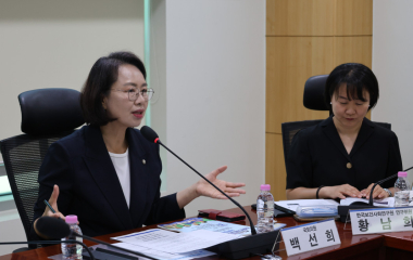 “복합위기 처한 5060 돕자” 국회서 ‘신중년기본법’ 논의