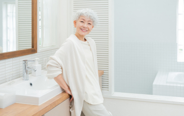 “아직 새 옷 원해” 日 60대 여성, 4050보다 지출 커