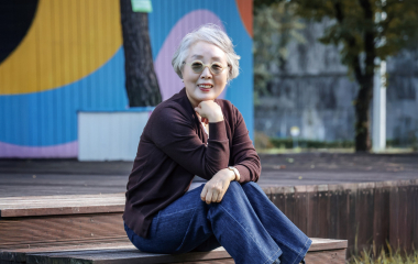나이 60, 생판 남들과 ‘가족’ 됐다