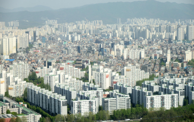 SH 재개발임대, 청년 문턱 낮추자 고령층은 ‘그림의 떡’