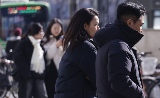 'AI 조작' 문서로 판사 속인 20대...檢 보완수사에 구속