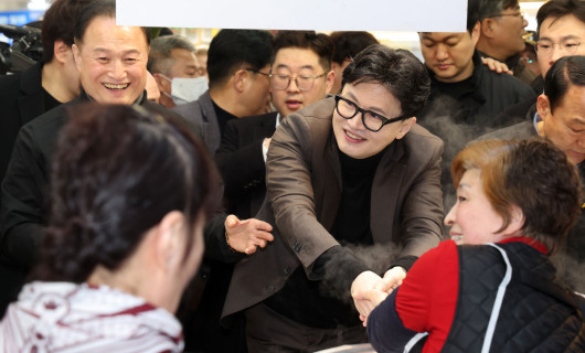 한동훈 연대 탄생? 부산 북구갑 보선, 정치 아이콘 가를까