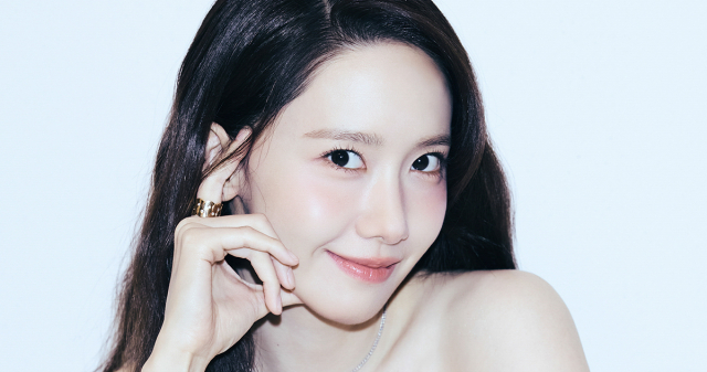 [비즈 스타] 소녀시대 윤아 "어른이 된다는 건 정말 어려워"(인터뷰②)