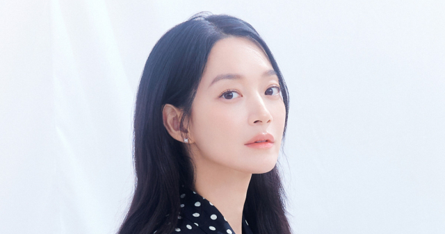 [비즈 스타] '눈동자' 신민아 "1인 2역 또 도전해보고 싶어"(인터뷰①)