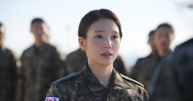 [비즈 스타] '취사병' 한동희 "1년 부대낀 동료들에 전우애 느껴"(인터뷰①)